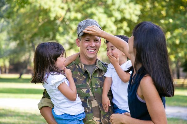 Soldier reuniting with his family, the heart of Killeen's military community